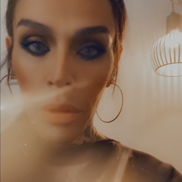 Meet your Posher, Sofía - Picture 2 of 4